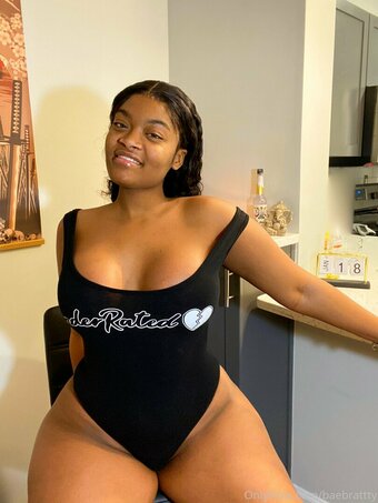 baebrattty Nude Leaks Photo 10
