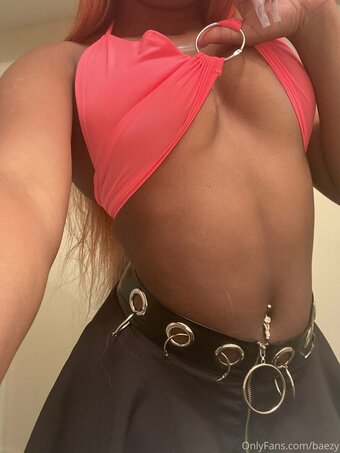 baezy Nude Leaks Photo 2