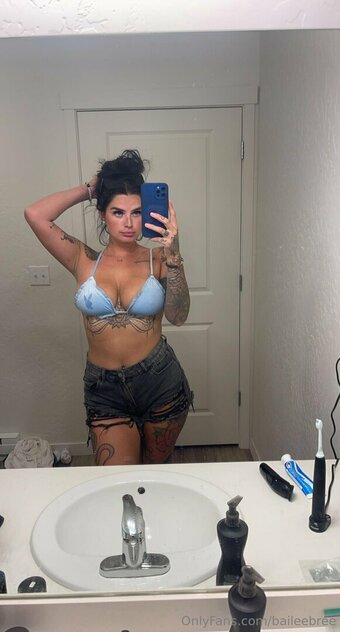 baileebree Nude Leaks Photo 9