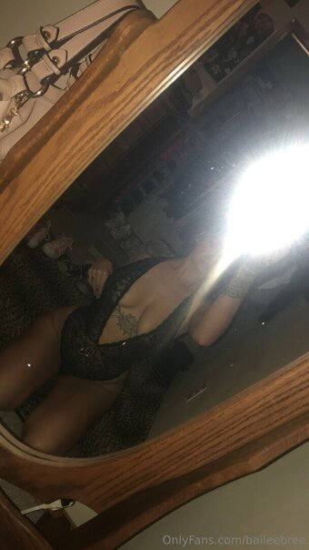baileebree Nude Leaks Photo 16