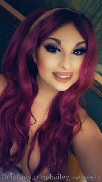 baileyjaytweets Nude Leaks Photo 24