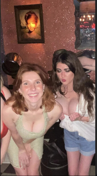 baileymoonposting / BaileyMoon15 / baileymoon96 / https: Nude Leaks Photo 9