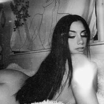 bambiithebratt / bambiithebrat / illusions0feden / lillyofthevalley / lolittavalley / lustiswhatweaimfor Nude Leaks Photo 5