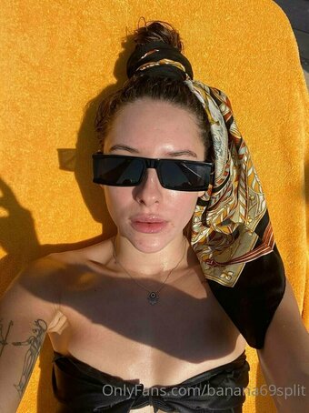 banana69split Nude Leaks OnlyFans Photo 24