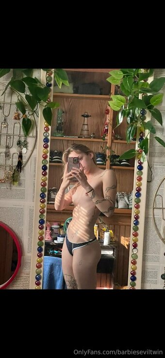 barbieseviltwin / ratpiss67 Nude Leaks OnlyFans Photo 1