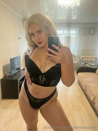 barbiesizebabe Nude Leaks Photo 9