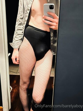 barelyaboy Nude Leaks Photo 2