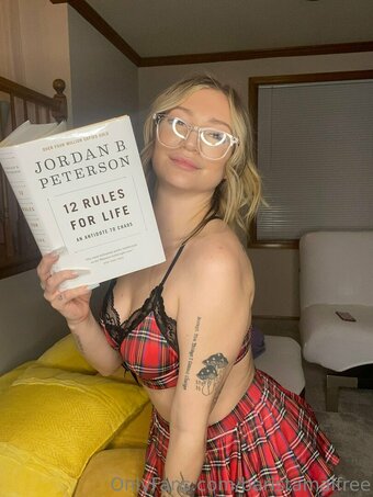 baristamalfree Nude Leaks Photo 24