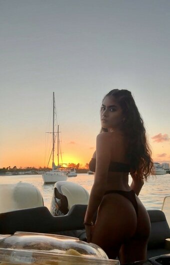 Basedaleja / aleja.m9 Nude Leaks OnlyFans Photo 3