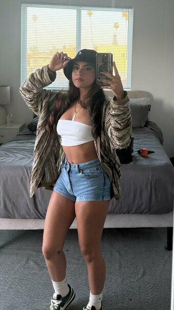 Basedaleja / aleja.m9 Nude Leaks OnlyFans Photo 29