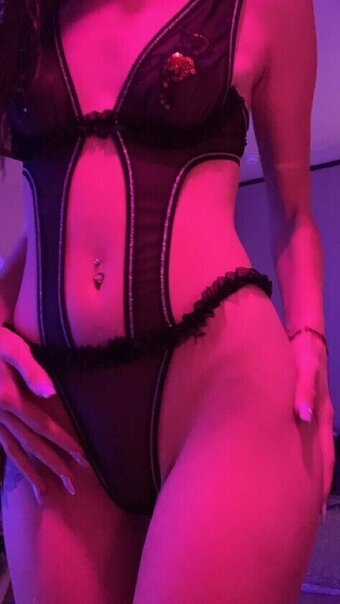 BasedBexxxs / basedbexxs / freebasedbexxxs Nude Leaks OnlyFans Photo 1