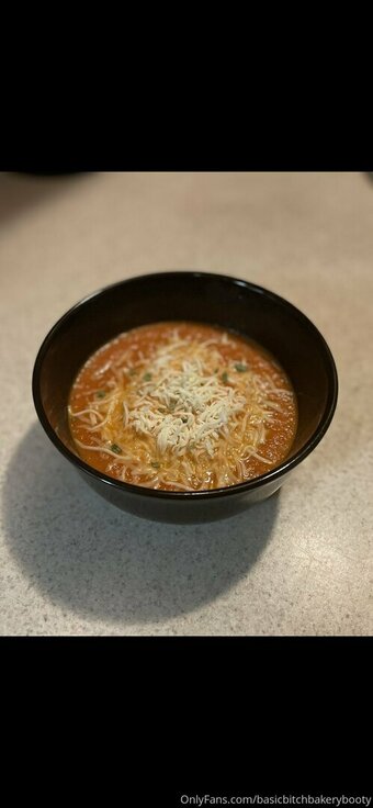 basicbitchbakerybooty Nude Leaks Photo 13