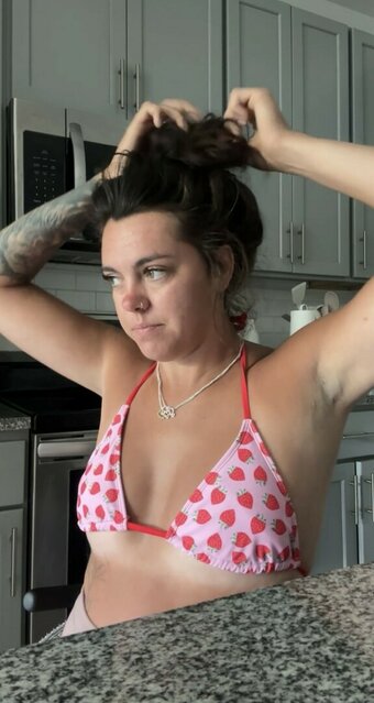 Basicpolka / basic1ania Nude Leaks OnlyFans Photo 2