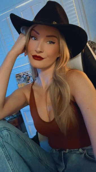 BasicWitGirl / tbhlessbasic Nude Leaks OnlyFans Photo 19