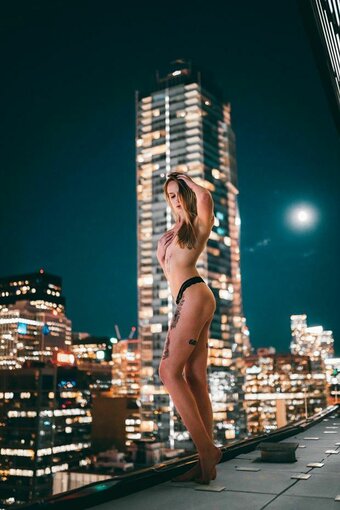 Batmoan / Jaseyheart Nude Leaks Photo 7