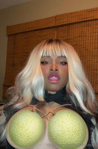 battlebunjee Nude Leaks Photo 10