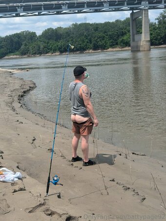 battypage92 battypage92