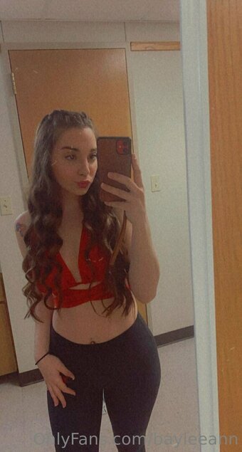 bayleeann Nude Leaks Photo 9