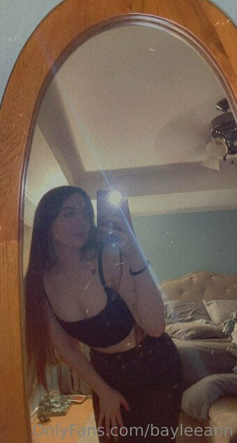 bayleeann Nude Leaks Photo 13