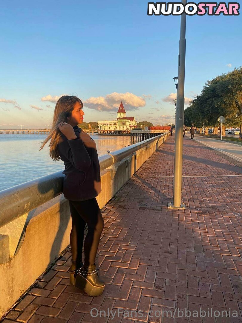 bbabilonia Nude  10