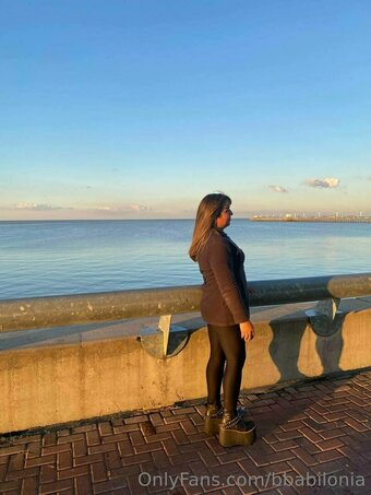 bbabilonia Nude Leaks Photo 13