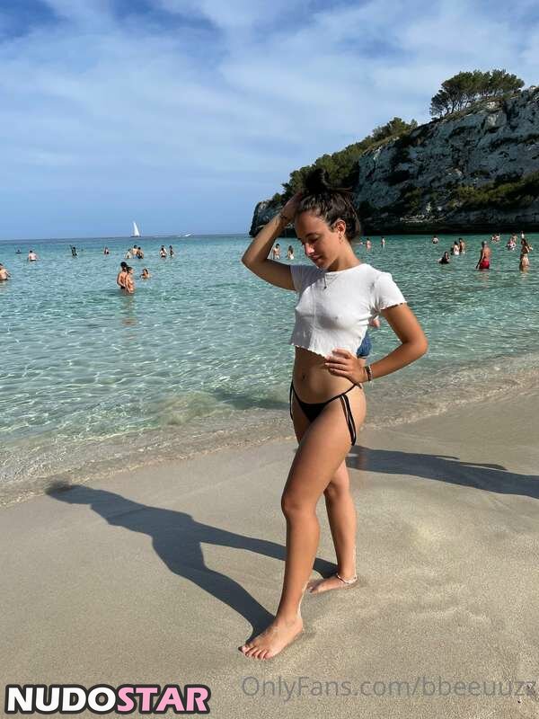 bbeeuuzz Nude  OnlyFans 26