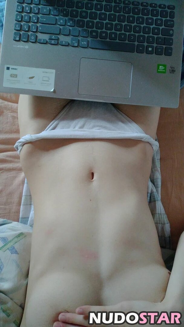 bbflybb1 / beatrice.elettra.zeno2 Nude  6