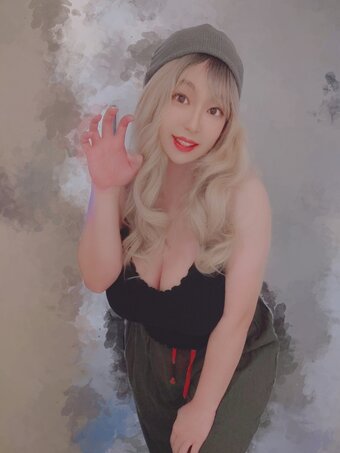 Bbpigbbbb /  / BeBe / bbpigbebe / zzabbybaby / ベベ / 比比 Nude Leaks OnlyFans Photo 1