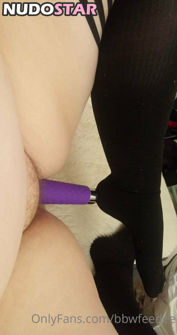 bbwfeedee Nude  19