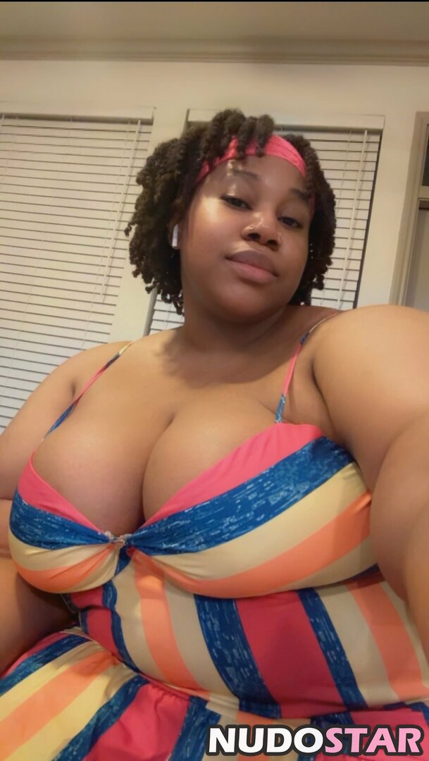 bbwfixate Nude  9