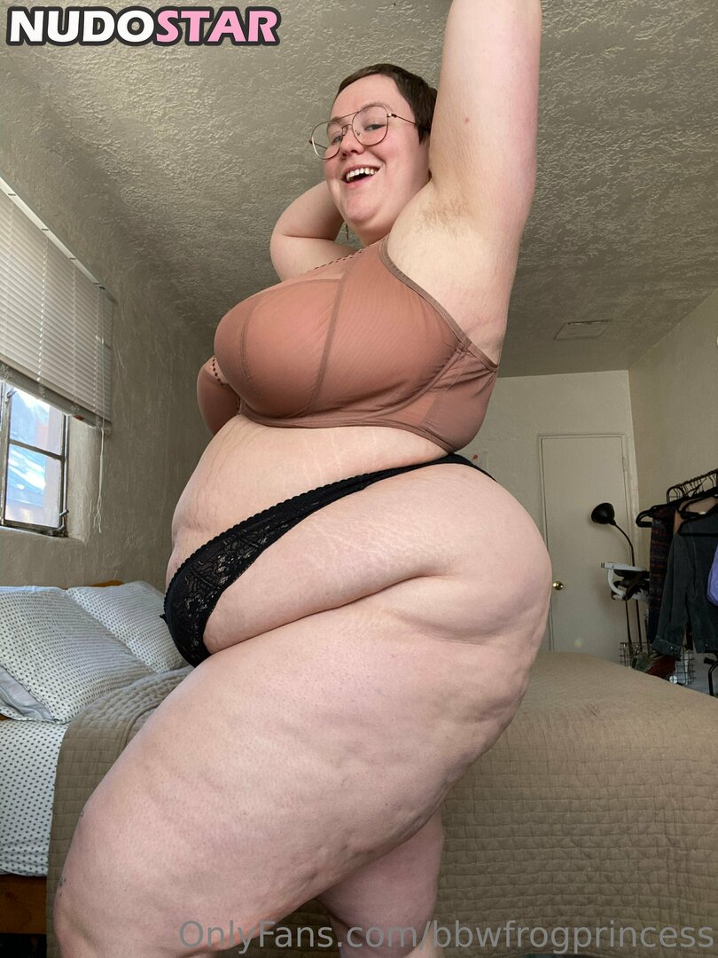 bbwfrogprincess Nude  25