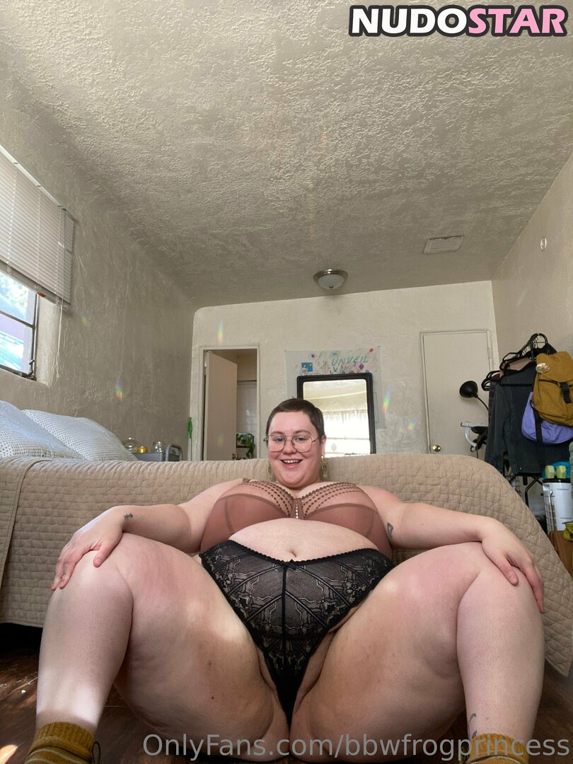 bbwfrogprincess Nude  30