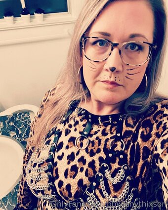 bbwjenythixson Nude Leaks Photo 10