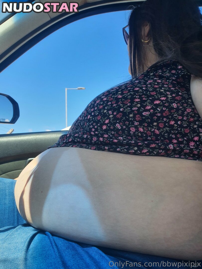 bbwpixipix Nude  16