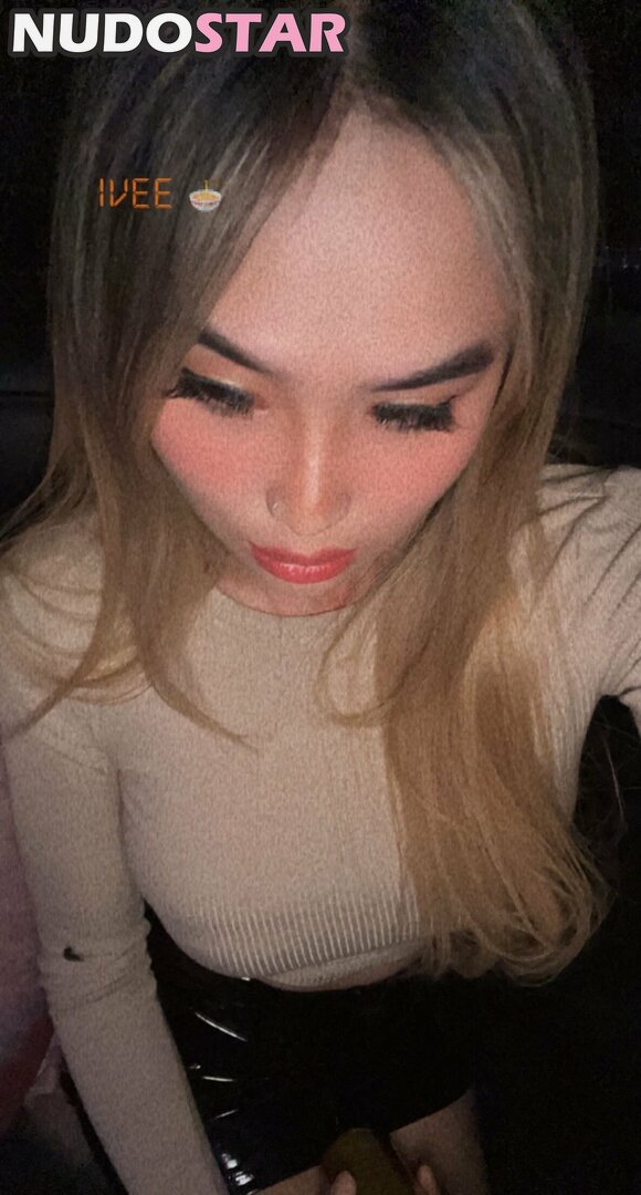 bbyivee Nude  1