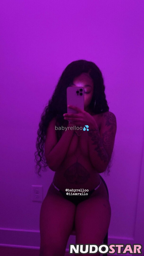 bbyrelloo Nude  4
