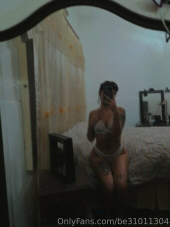 be31011304 Nude Leaks Photo 16