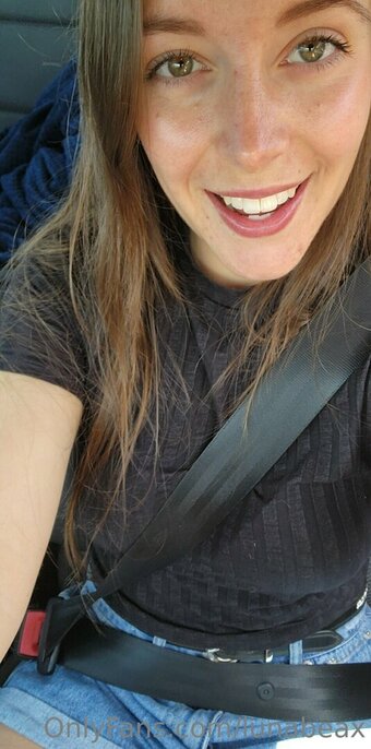 bea_zee Nude Leaks Photo 21