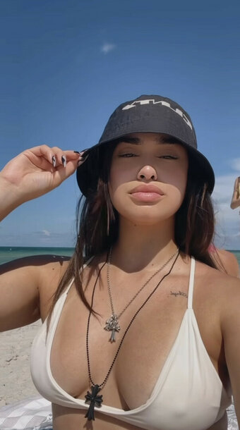 Beafernandezz / bbeafernandezz / beafu Nude Leaks OnlyFans Photo 8