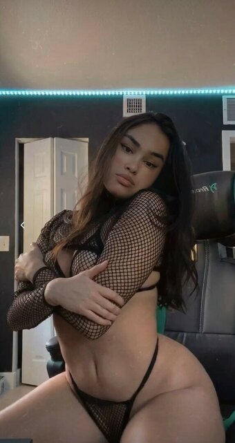 Beafernandezz / bbeafernandezz / beafu Nude Leaks OnlyFans Photo 19