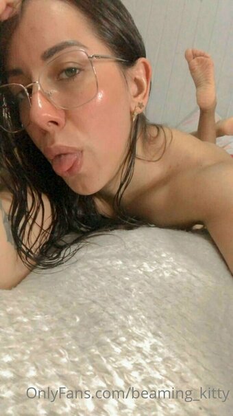 beaming_kitty Nude Leaks Photo 3