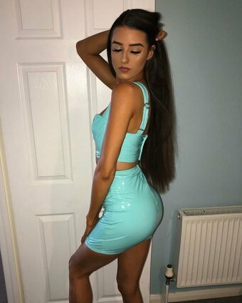 beardon Nude Leaks Photo 3