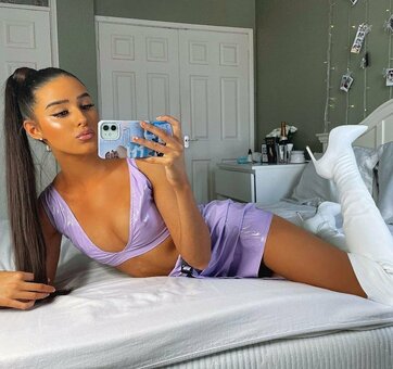 beardon Nude Leaks Photo 11