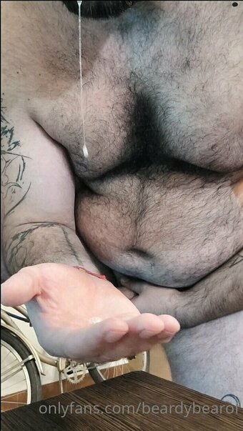 beardybearof Nude Leaks Photo 10