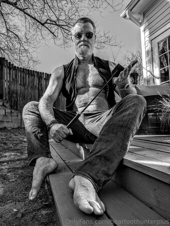 bearfoothunterplus Nude Leaks Photo 2