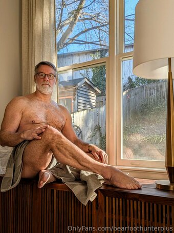 bearfoothunterplus Nude Leaks Photo 9