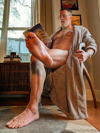 bearfoothunterplus Nude Leaks Photo 19