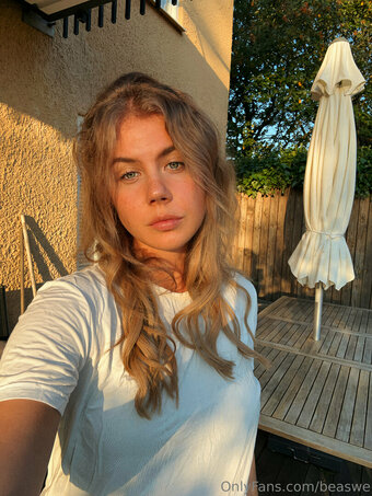 beaswe Nude Leaks Photo 2