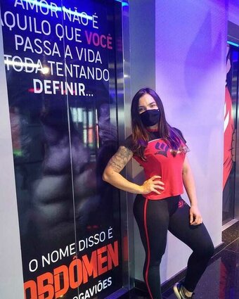 Beatriz Bertolozzi / Becca Lizz / Bia Bertto / BiaCam4 / Biabertto / beatrizbertolozzi Nude Leaks Photo 8