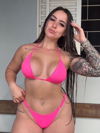 Beatriz Marques / São Carlos SP / beatrizblancomarques / beatrizbmarques / biancaa__marques Nude Leaks Photo 10